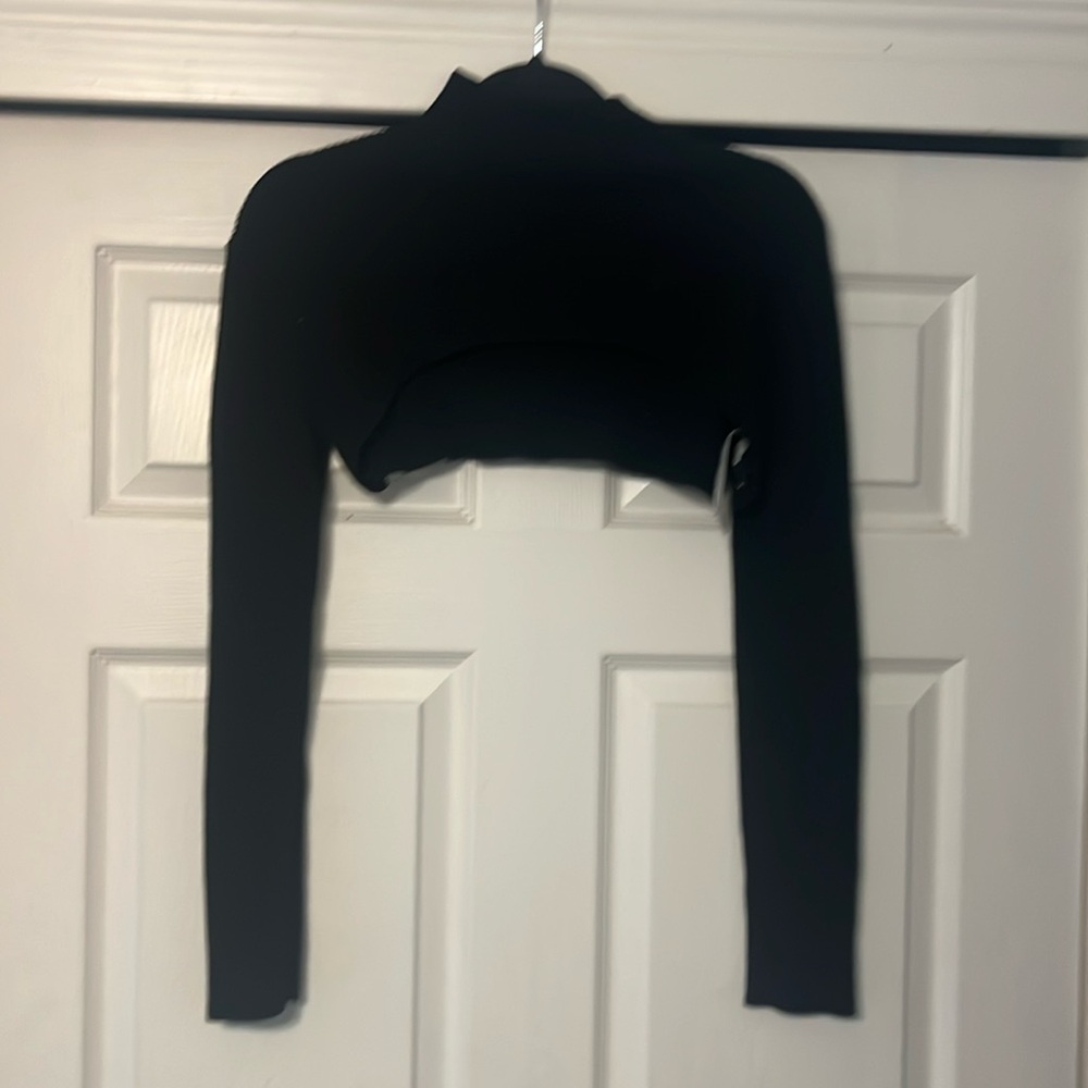 Black surge sweater